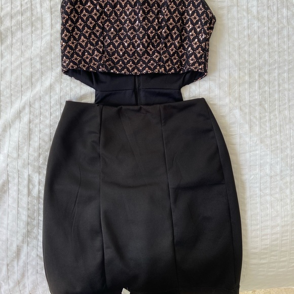 Black Two-Piece Dress - Picture 2 of 4